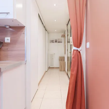 Isola Bella Centre Apartment Cannes